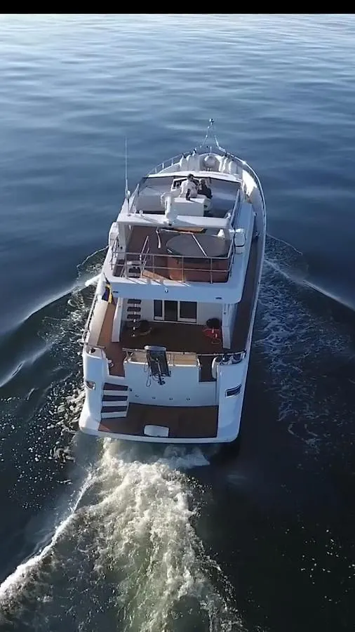 Botel 1-3 Bed Cabin On A Luxurious Yacht Stockholm Sweden