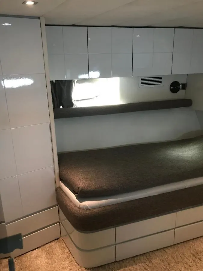 1-3 Bed Cabin On A Luxurious Yacht Stockholm Sweden