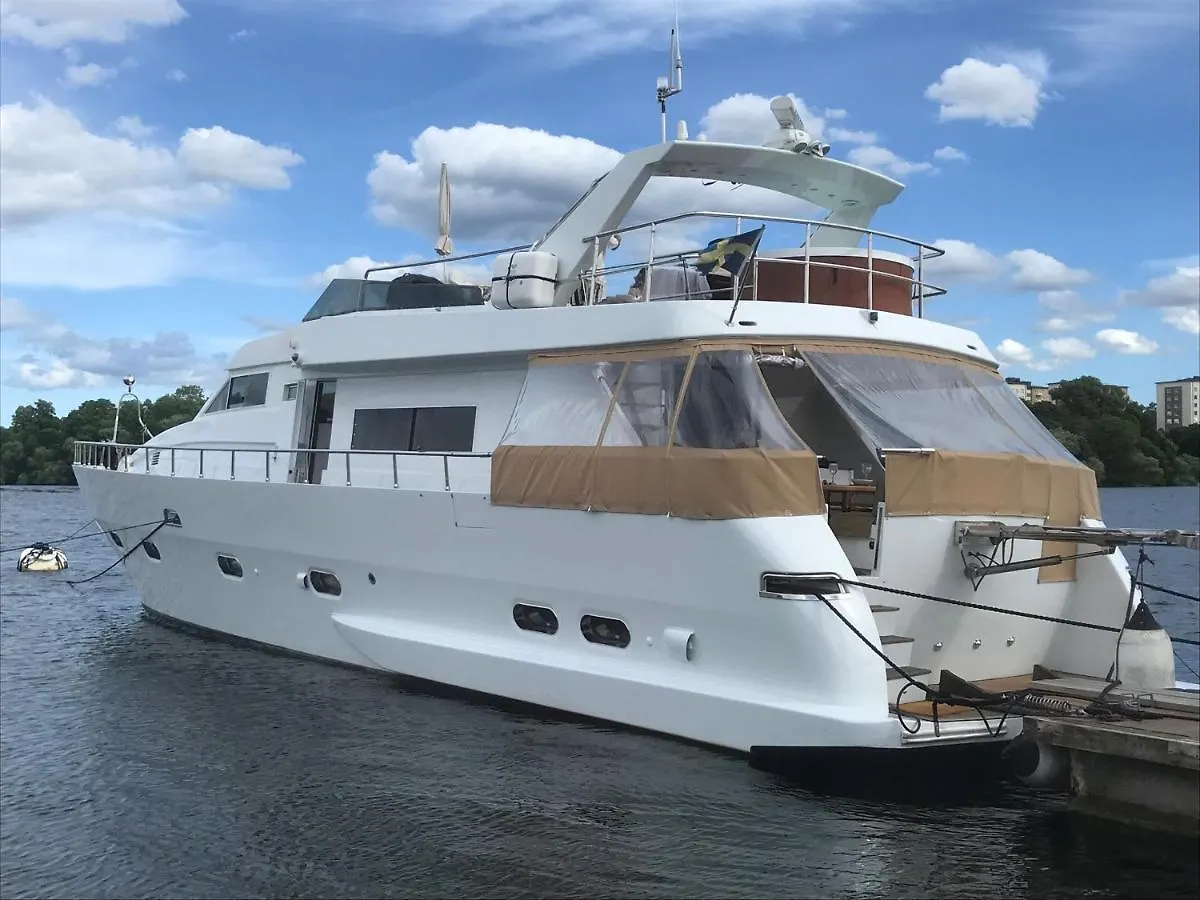 1-3 Bed Cabin On A Luxurious Yacht Stockholm 0*,  Sweden